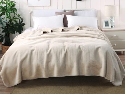 Покрывало Софи де Марко Аурелия (крем) 220х240